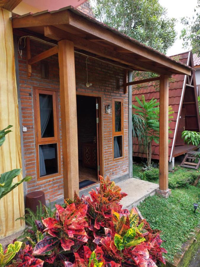 Bliss Family Cottage Batu Batu  Dış mekan fotoğraf