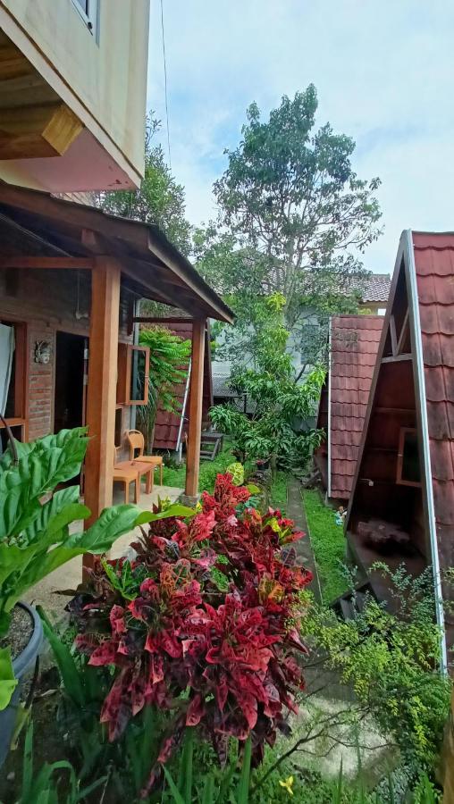 Bliss Family Cottage Batu Batu  Dış mekan fotoğraf