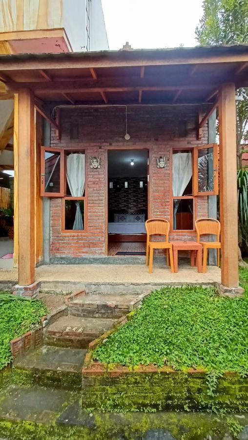 Bliss Family Cottage Batu Batu  Dış mekan fotoğraf
